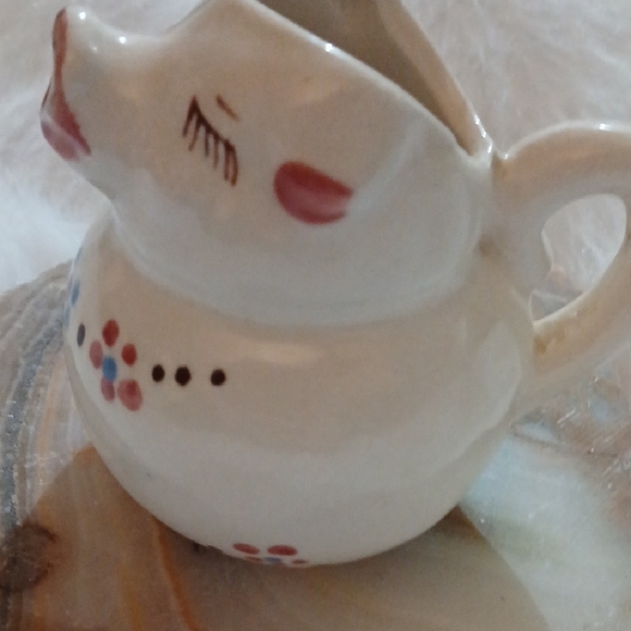 Charming Ceramic Pig Pitcher - Picture 3 of 11